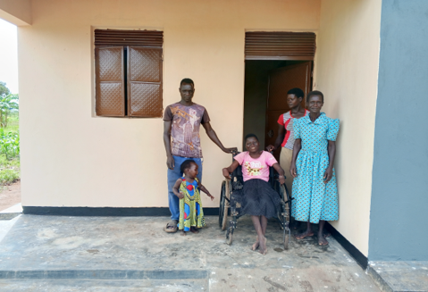Victoria's Life Transformed: From a Leaking Hut to a Home of Dignity — photo 4 of 4
